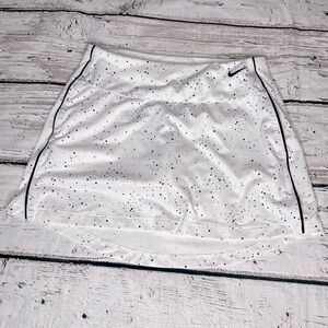 Nike Dri Fit Standard Fit Dot Print Skort Size M